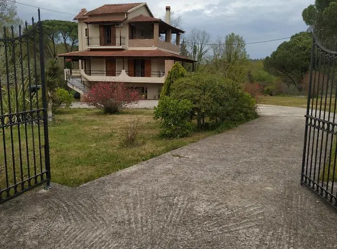 Dimitris * Áfra