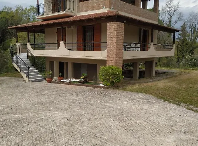 Дом отдыха Dimitris Afra